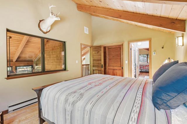 855 Oak Ridge Road, Los Gatos CA: https://media.crmls.org/mediaz/a7cf3a89-d5b1-4847-acb6-4bd489dab319.jpg