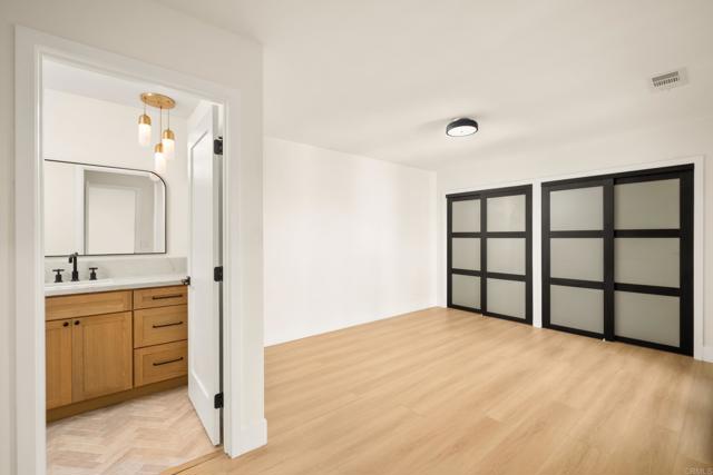 Detail Gallery Image 14 of 31 For 6844 Urubu St, Carlsbad,  CA 92009 - 3 Beds | 3 Baths