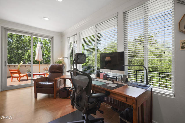 630 S Orange Grove Boulevard, Pasadena CA: https://media.crmls.org/mediaz/a7d19efa-737a-411e-9db3-f7389151a18c.jpg