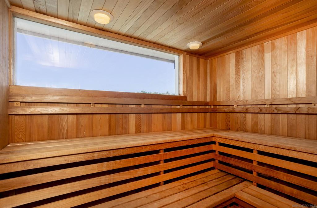 MLS #250043827SD image #23