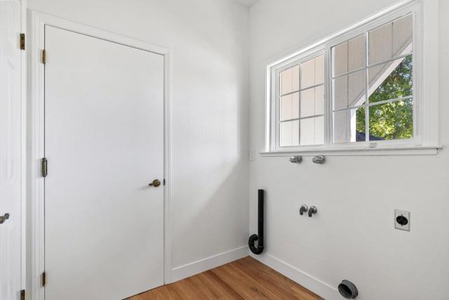 319 Montclair Road, Los Gatos CA: https://media.crmls.org/mediaz/a7d26a5d-4850-4e0f-a83a-8579ec2af3ca.jpg