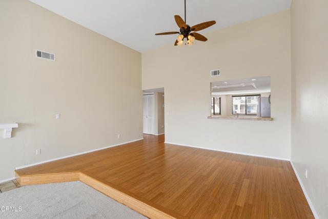 Detail Gallery Image 9 of 53 For 558 Terrace View Pl, Port Hueneme,  CA 93041 - 2 Beds | 2 Baths