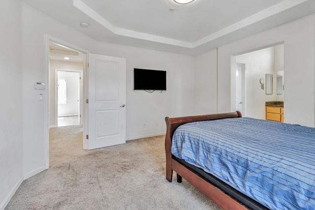 18424 Jade Lane, Morgan Hill CA: https://media.crmls.org/mediaz/a7d75fa2-10f3-4763-b41f-723832548eb2.jpg