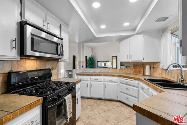 Image 10 of 24 For 68875 Hermosillo Road