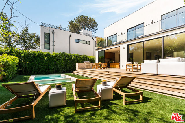 Drew Fenton | 1185 Mcclellan Drive Los Angeles CA | MLS: 7420887