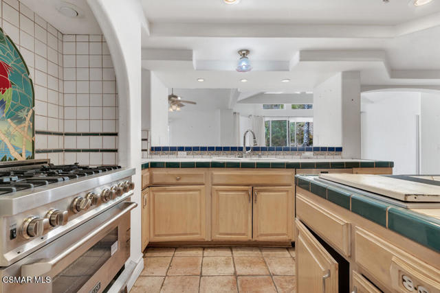 11923 Barranca Rd-HsHProd-47