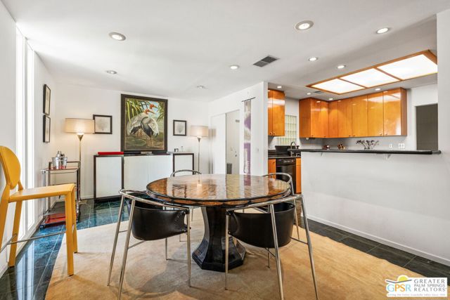 3351 Andreas Hills Drive, Palm Springs CA: https://media.crmls.org/mediaz/a7d88b04-79ac-462e-a485-406140aacb3b.jpg