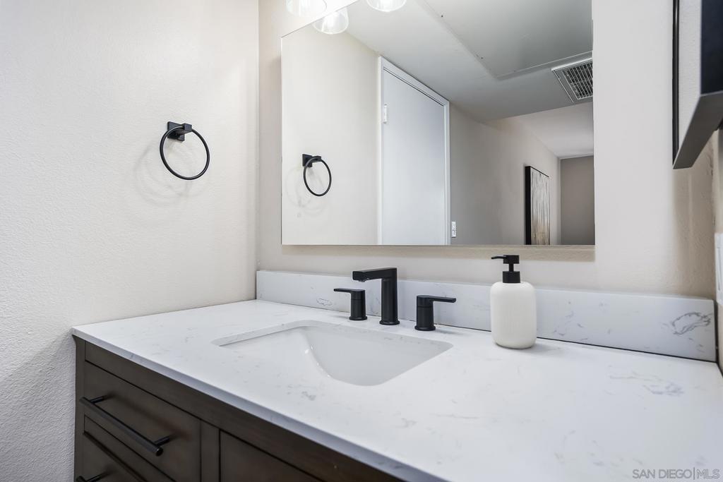 4205 Ohio Street - photo 17