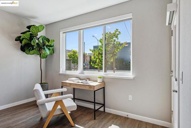 2400 Adeline ST, Oakland CA: https://media.crmls.org/mediaz/a7d90968-5f67-4555-817f-829dfc54d601.jpg