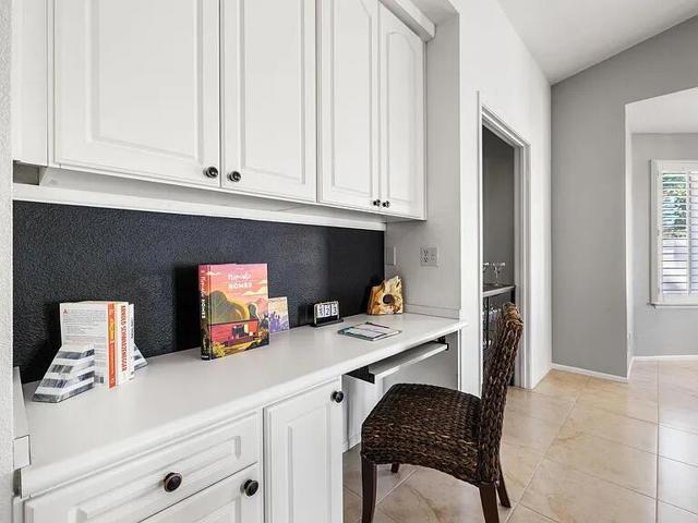 Image 25 of 56 For 76838 Abby Court