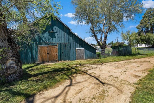 Image 22 of 35 For 3745 Wynola Road