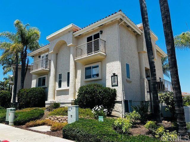 2520 Navarra Drive #E