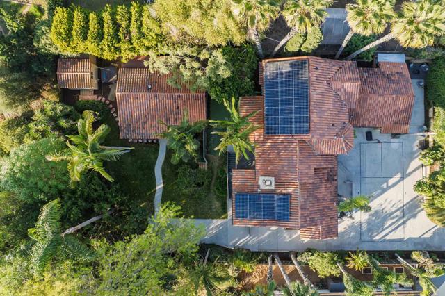 Detail Gallery Image 6 of 67 For 2645 Highland Dr, Carlsbad,  CA 92008 - 6 Beds | 4/1 Baths