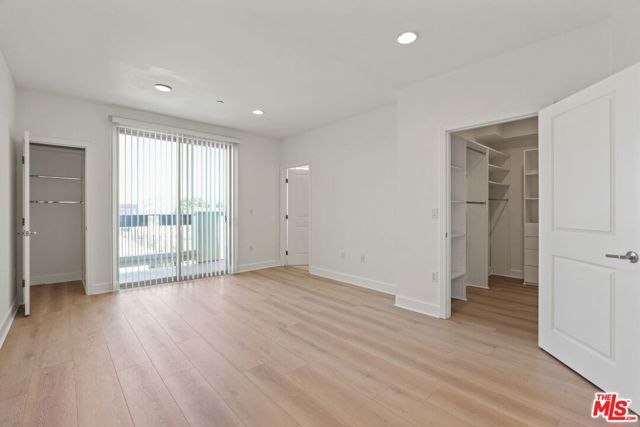 1331 Amherst Avenue, Los Angeles CA: https://media.crmls.org/mediaz/a7dbf719-a876-4e75-878a-198eb42ae9f1.jpg