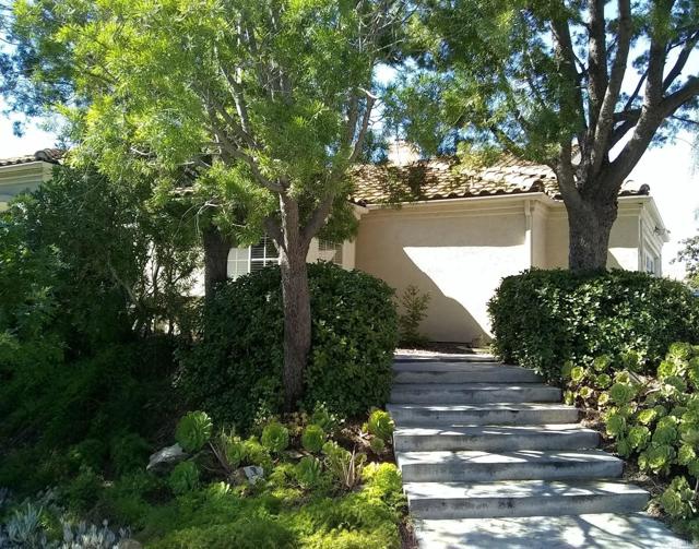 11738 Monte View Court, El Cajon CA: https://media.crmls.org/mediaz/a7dd47e7-3fdd-41a3-baae-9e0fd32bfd35.jpg
