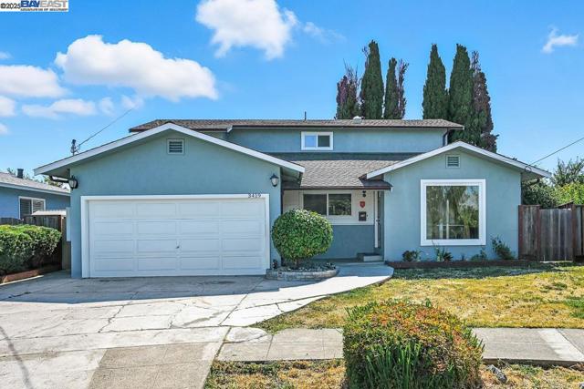 3419 Del Valle Cir, San Leandro CA: https://media.crmls.org/mediaz/a7dec6f4-12ec-4bb7-b0d2-c94b78759f6a.jpg