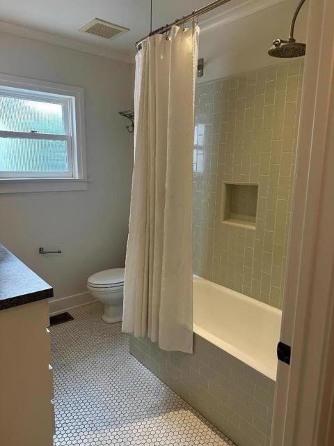 3860 Minerva Avenue, Los Angeles CA: https://media.crmls.org/mediaz/a7ded71b-e036-47e3-81c8-8ef11cc474ae.jpg