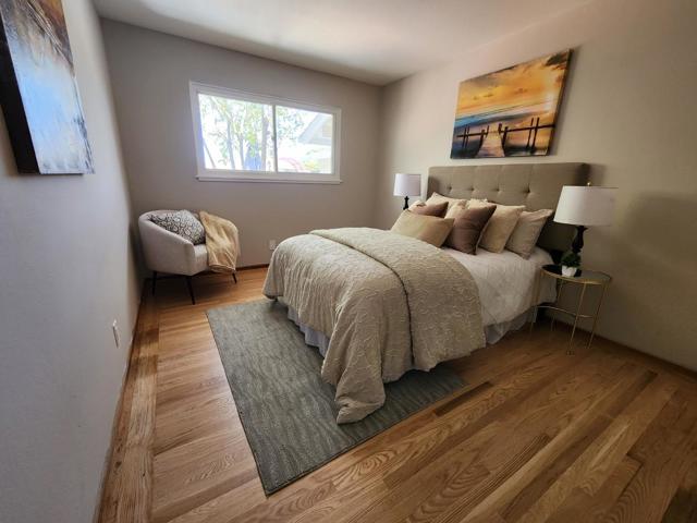 20 Tioga Way, Belmont CA: https://media.crmls.org/mediaz/a7defacb-43d4-45bf-af14-c63c1c9ae2f0.jpg