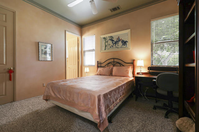 Image 20 of 34 For 42780 Caballeros Drive