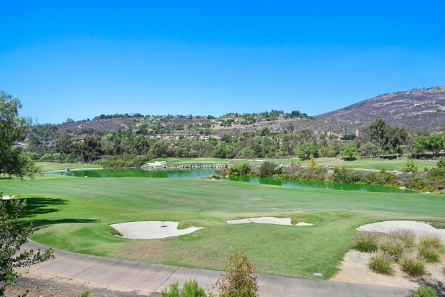 17216 Turf Club Dr, San Diego CA: https://media.crmls.org/mediaz/a7e23052-5d9d-4e28-87b9-1353c16505e9.jpg