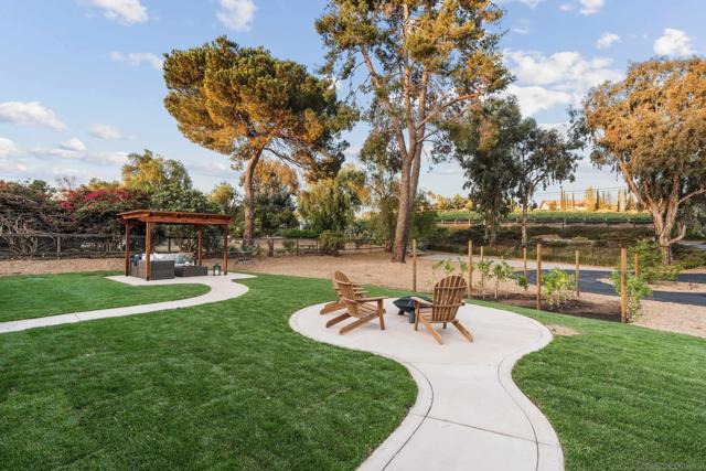 3226 Summit Drive, Escondido CA: https://media.crmls.org/mediaz/a7e3890d-1104-4390-a3ac-d754471ea9b2.jpg