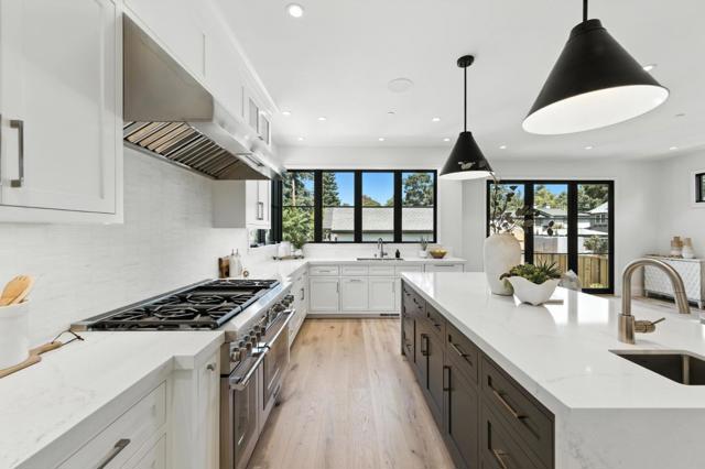 757 Homer Avenue, Palo Alto CA: https://media.crmls.org/mediaz/a7e66492-e7dd-473c-8688-b5cb020e52c1.jpg
