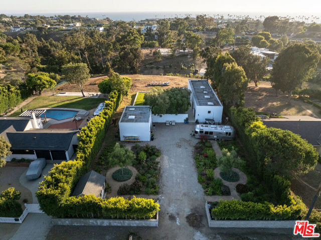 Image 66 of 71 For 6645 Dume Drive