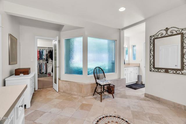 1313 E Palm Street, Altadena CA: https://media.crmls.org/mediaz/a7e72560-d37c-4588-9a49-ccd240562916.jpg