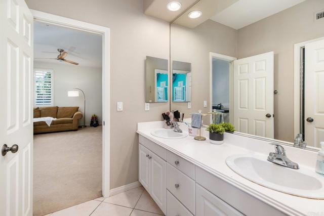 Detail Gallery Image 33 of 52 For 2883 Camino Serbal, Carlsbad,  CA 92009 - 4 Beds | 3 Baths