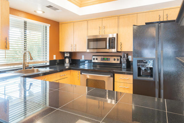 46631 Arapahoe Lane #B, Indian Wells, CA 92210