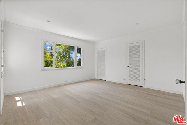 808 Woodacres Road, Santa Monica CA: https://media.crmls.org/mediaz/a7e87c32-7d75-4952-b69e-dd1fa0bb101d.jpg