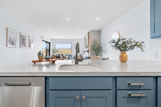 101 Shell Drive, Watsonville CA: https://media.crmls.org/mediaz/a7e89f77-9844-4307-8c29-b9fcee340863.jpg