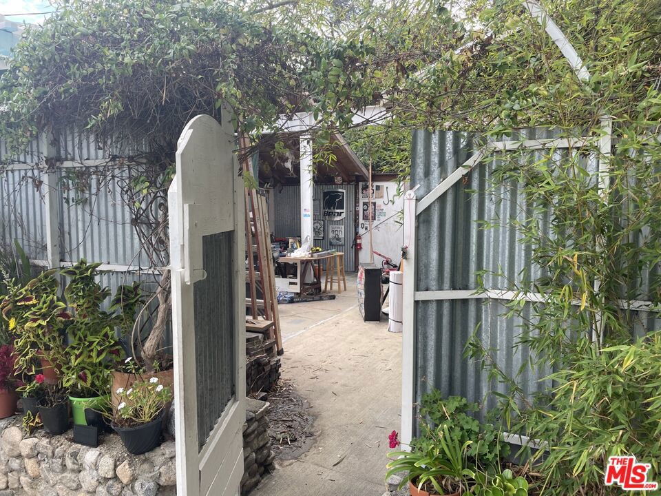 MLS #25618187 image #17