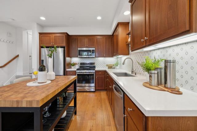 158 Tilton Avenue, San Mateo CA: https://media.crmls.org/mediaz/a7e975b6-c51f-4a51-a9b0-07bbfc939701.jpg