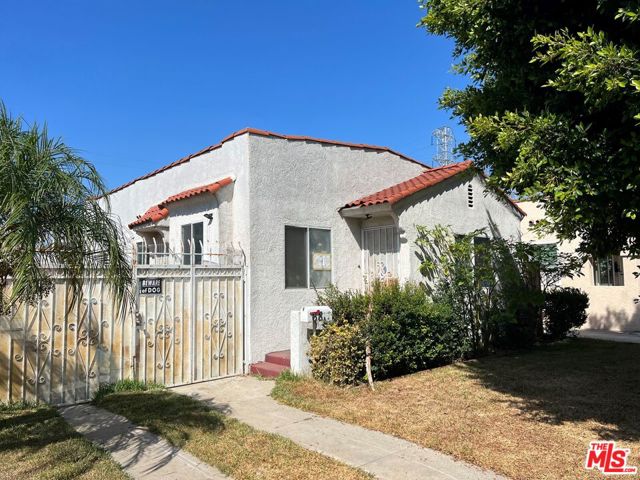 6817 Lemon Ave, Long Beach, CA 90805