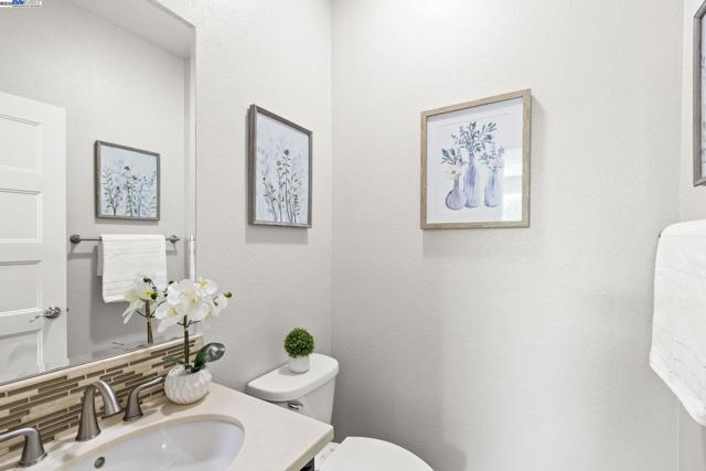 Image 17 of 42 For 6672 Adare Ln