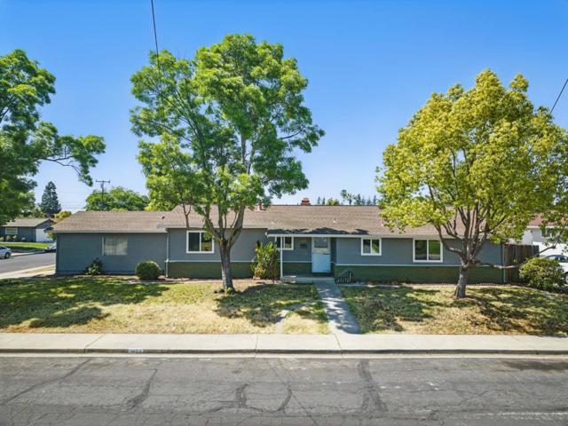 1693 Greentree Drive, Concord CA: https://media.crmls.org/mediaz/a7eca93f-9d84-481d-8a23-02d35f95f3ed.jpg