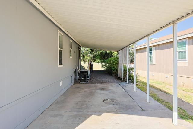 Detail Gallery Image 4 of 61 For 10767 Jamacha Bld Spc 151,  Spring Valley,  CA 91978 - 3 Beds | 2 Baths