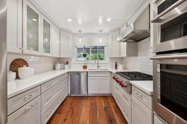 1 Hampton Court, Los Altos CA: https://media.crmls.org/mediaz/a7ee6782-d526-458d-b04a-c8fda7d004e7.jpg