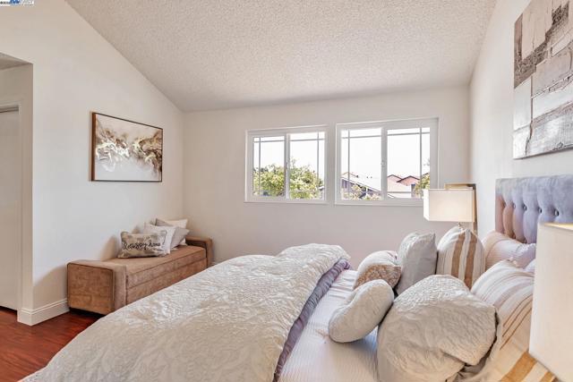 4243 Nerissa Cir, Fremont CA: https://media.crmls.org/mediaz/a7ef25ca-b1fc-4598-a2f8-d3c43e3f6e51.jpg