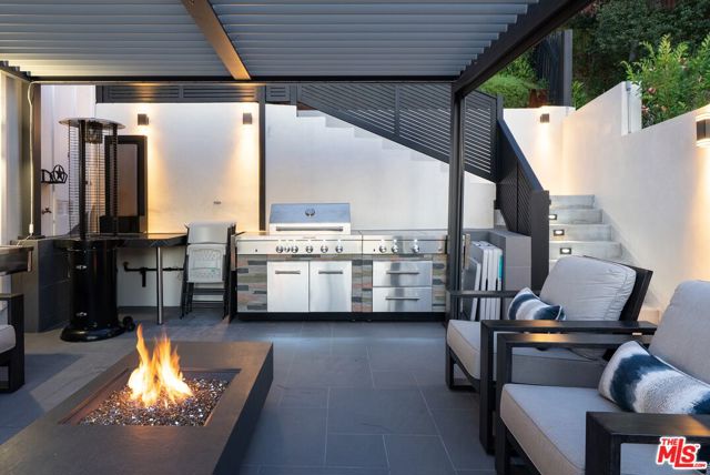 3 Bed Home for Sale in Calabasas, California