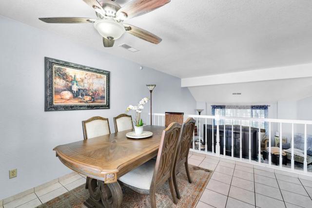 711 Kirkwood Court, Los Banos CA: https://media.crmls.org/mediaz/a7f35edc-d52e-4389-b026-8f031289edf6.jpg