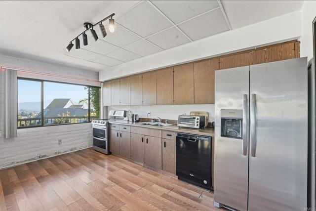 Detail Gallery Image 29 of 48 For 9902 Heavenly Way, La Mesa,  CA 91941 - 3 Beds | 3/1 Baths