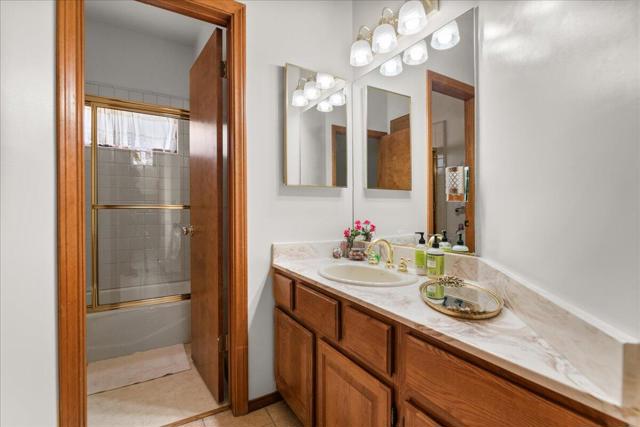 30097 Enchanted Way, Running Springs CA: https://media.crmls.org/mediaz/a7f52978-19b7-409d-badd-1f543b79f39f.jpg