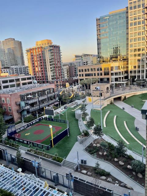 325 7Th Avenue, San Diego CA: https://media.crmls.org/mediaz/a7f64d29-3976-43d9-8aa9-f8d6b618de40.jpg
