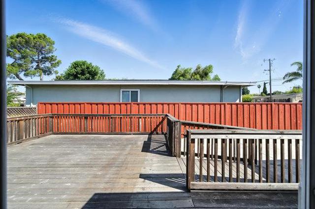 2950 Union Avenue, Hayward CA: https://media.crmls.org/mediaz/a7f73123-2145-492c-967a-2be13fba3db1.jpg