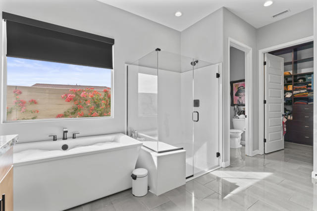 80 Zinfandel, Rancho Mirage CA: https://media.crmls.org/mediaz/a7f77249-4dba-4b31-9b41-ce525e64d01d.jpg