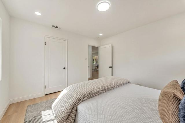 3972 Pepper Tree Lane, San Jose CA: https://media.crmls.org/mediaz/a7f7b83b-fbeb-4a3e-8d8f-13dd704b3e3c.jpg