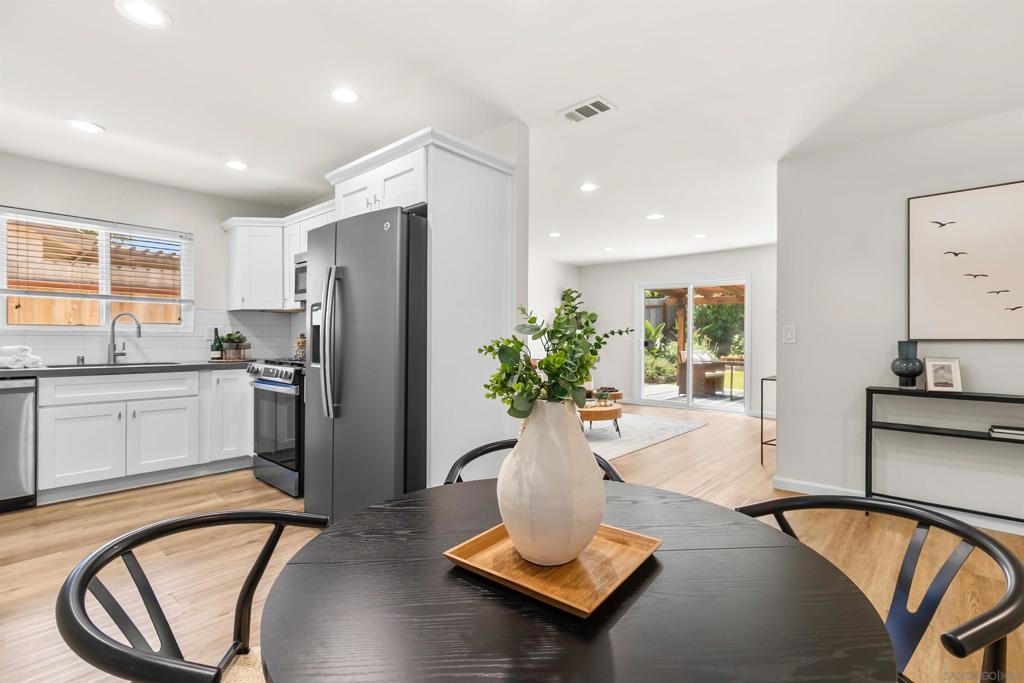 2309 Saratoga - photo 16