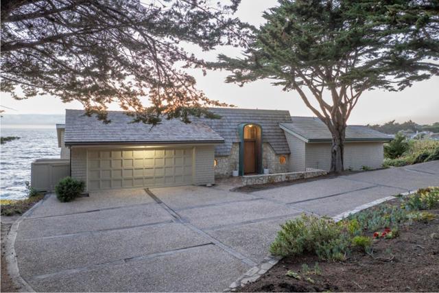 30530 Aurora Del Mar, Carmel CA: https://media.crmls.org/mediaz/a7f8a3c2-d316-404c-9ff3-e8f365e00943.jpg
